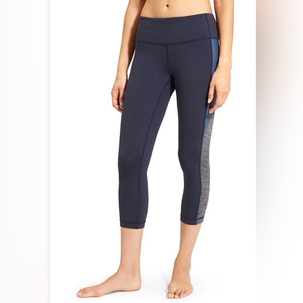 Athleta Navy Colorblock Shine Revelation Activewear Leggings Capri Women’s Sz XS
